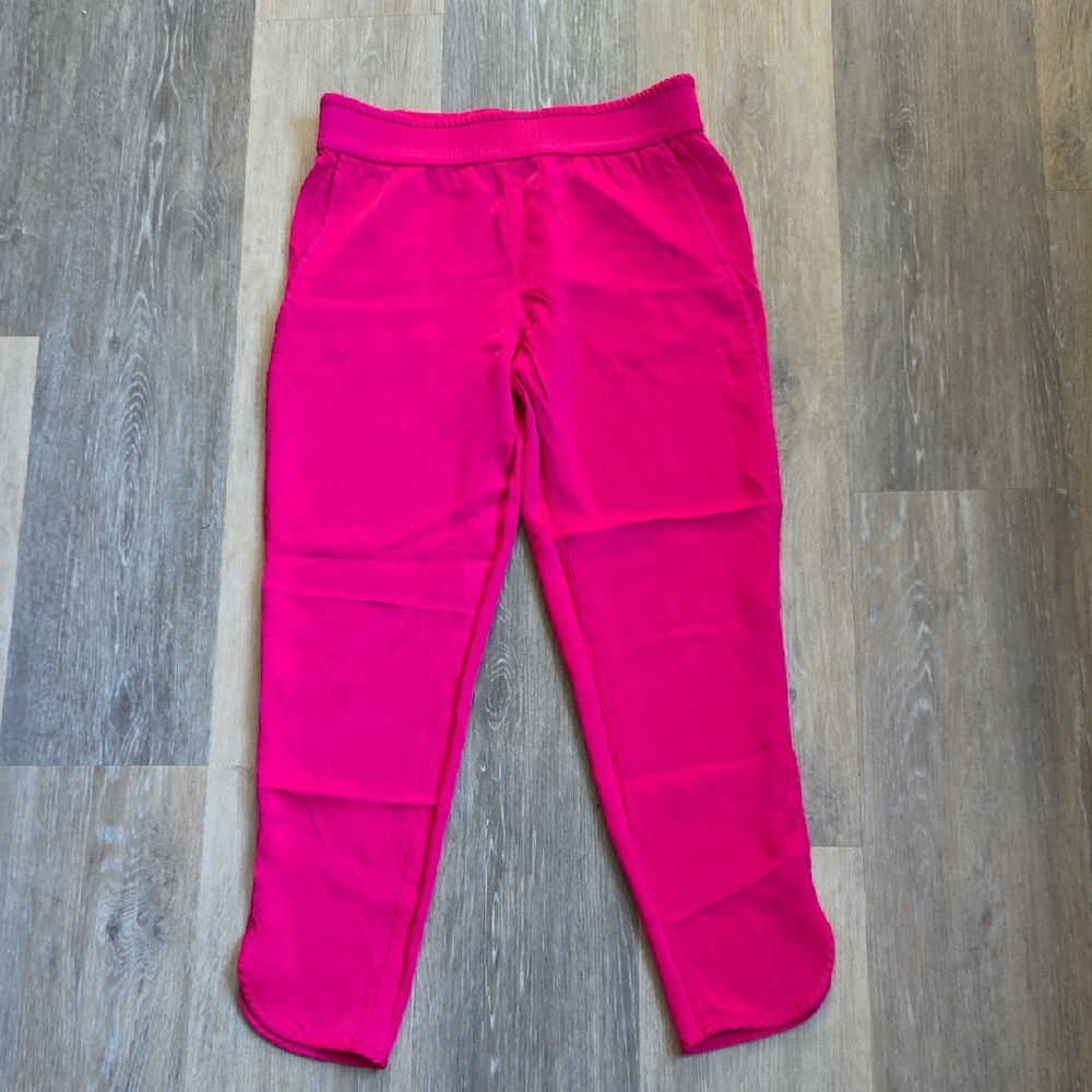 Zara Women's Bright Pink Cropped Pants